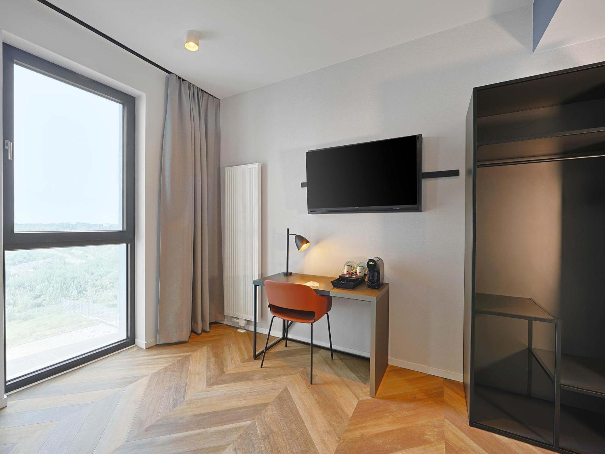 B&B Hotel Berlin Airport-Nord — Photos 2